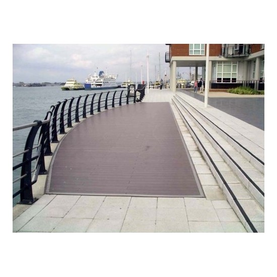 Planches pour pontons & marinas