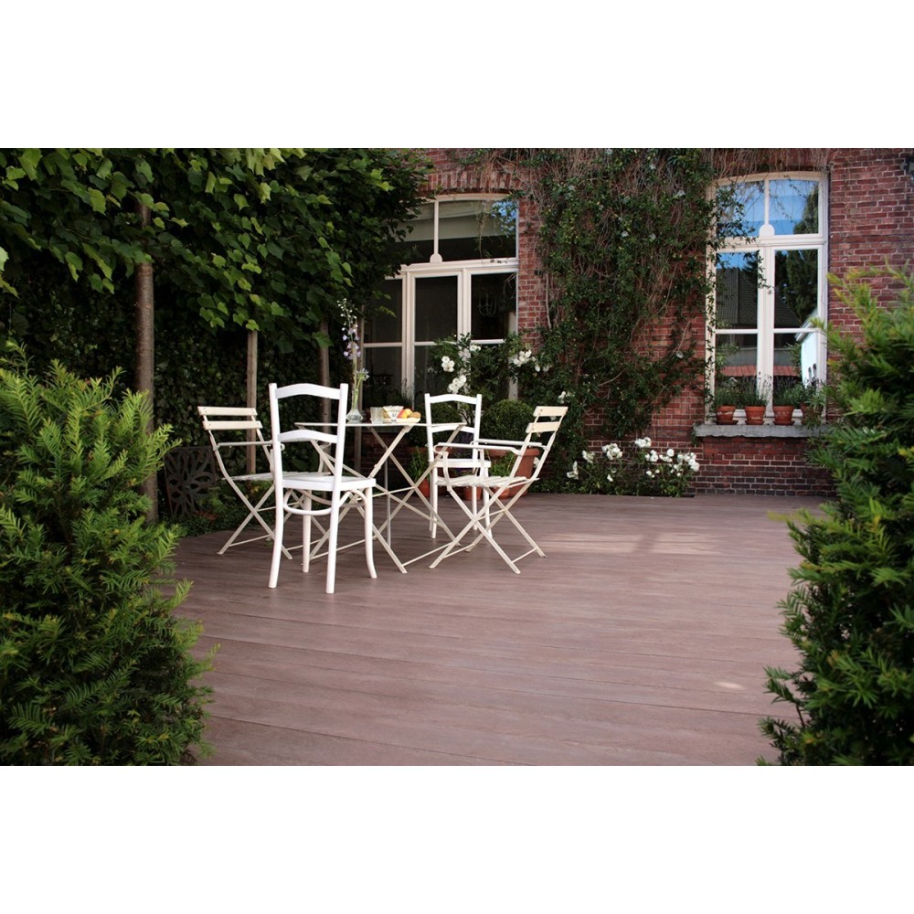 Planches de terrasse en plastique recyclé GOVAPLAST